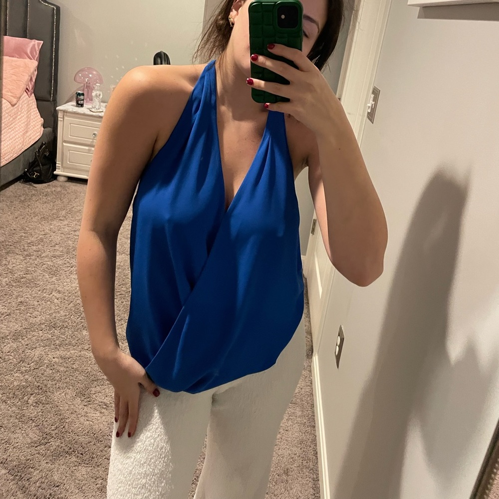 Top - Picture 1 of 3